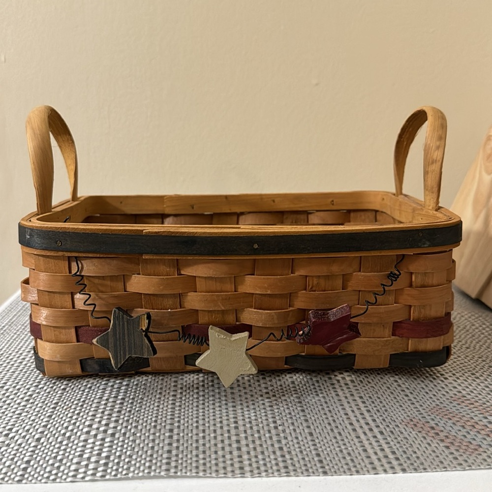 Small woven basket